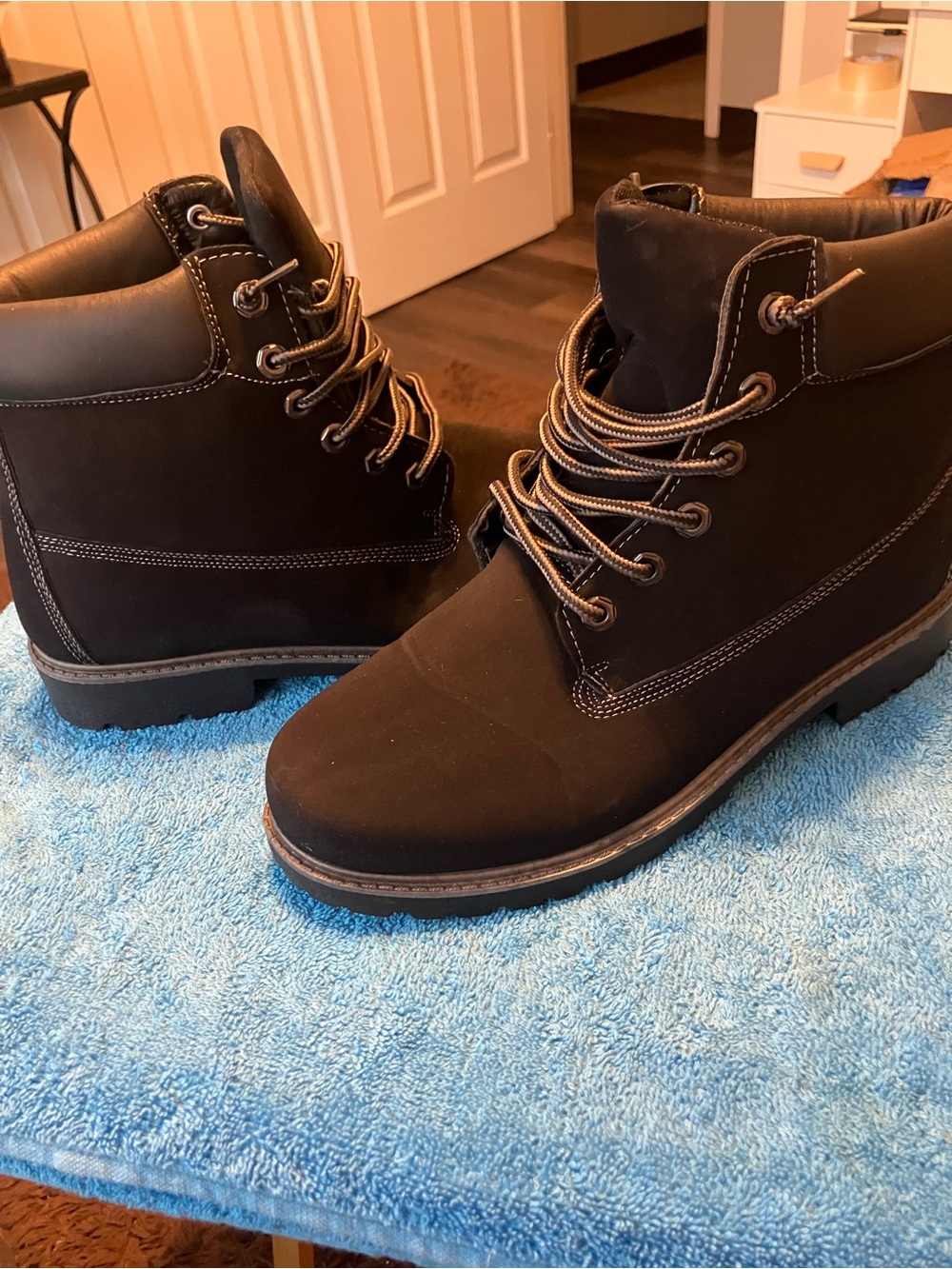 Women's Black Lace-Up Ankle Booties with Cushioned Collar